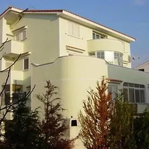  Apartman Luka